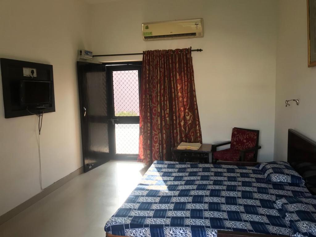 Sai Home Stay Bed & Breakfast- Near Tajmahal Agra  Exterior foto