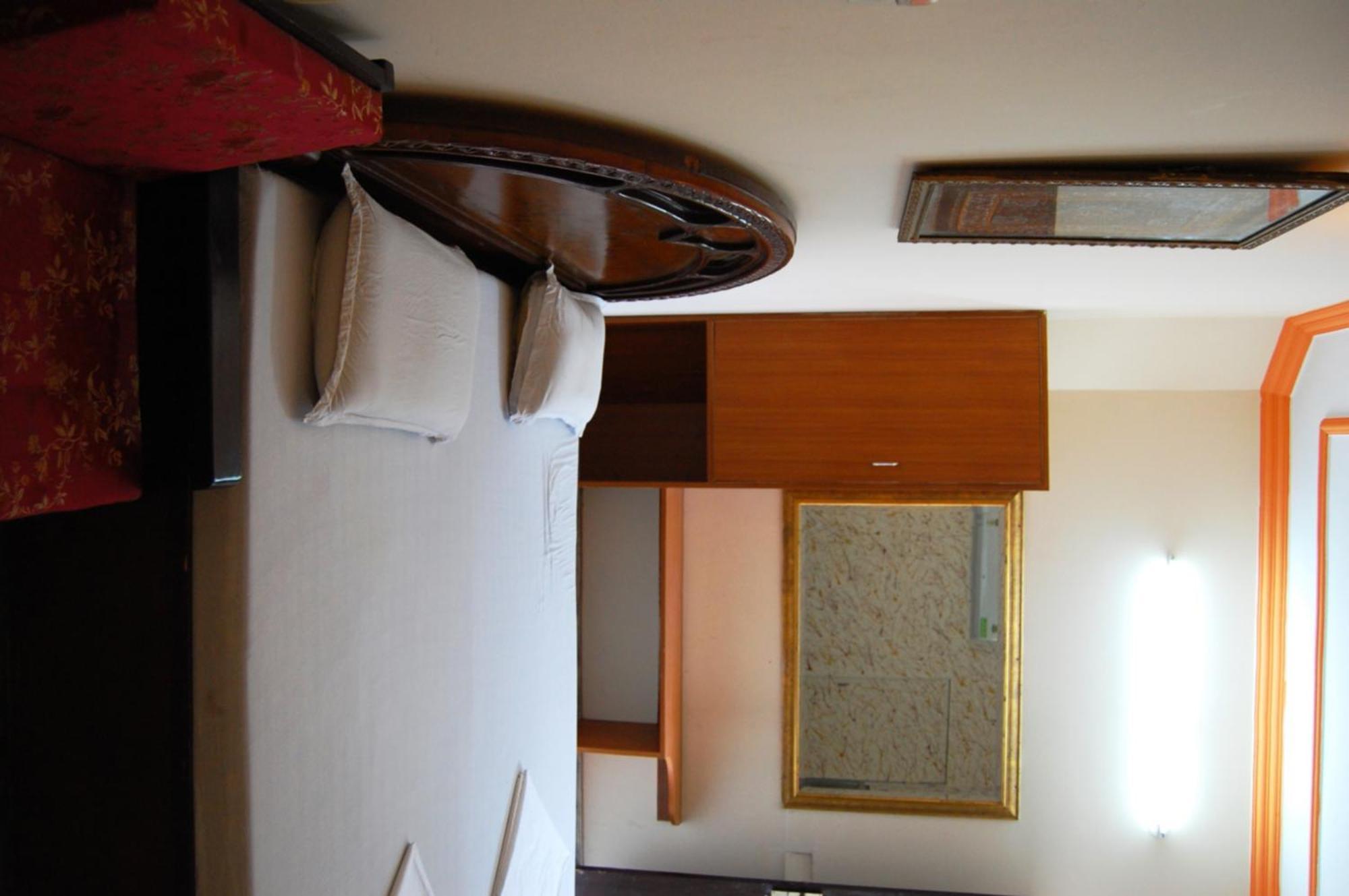 Sai Home Stay Bed & Breakfast- Near Tajmahal Agra  Exterior foto