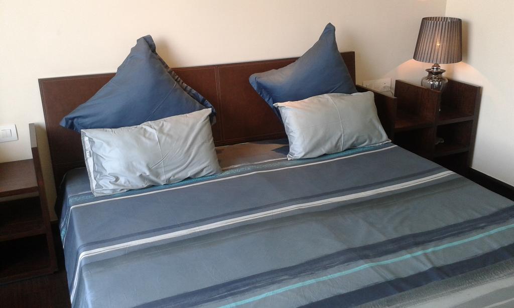 Sai Home Stay Bed & Breakfast- Near Tajmahal Agra  Exterior foto